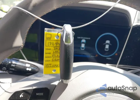 2023 Hyundai Elantra Sel z USA, uszkodzony, nr VIN KMHLS4AG6PU592559